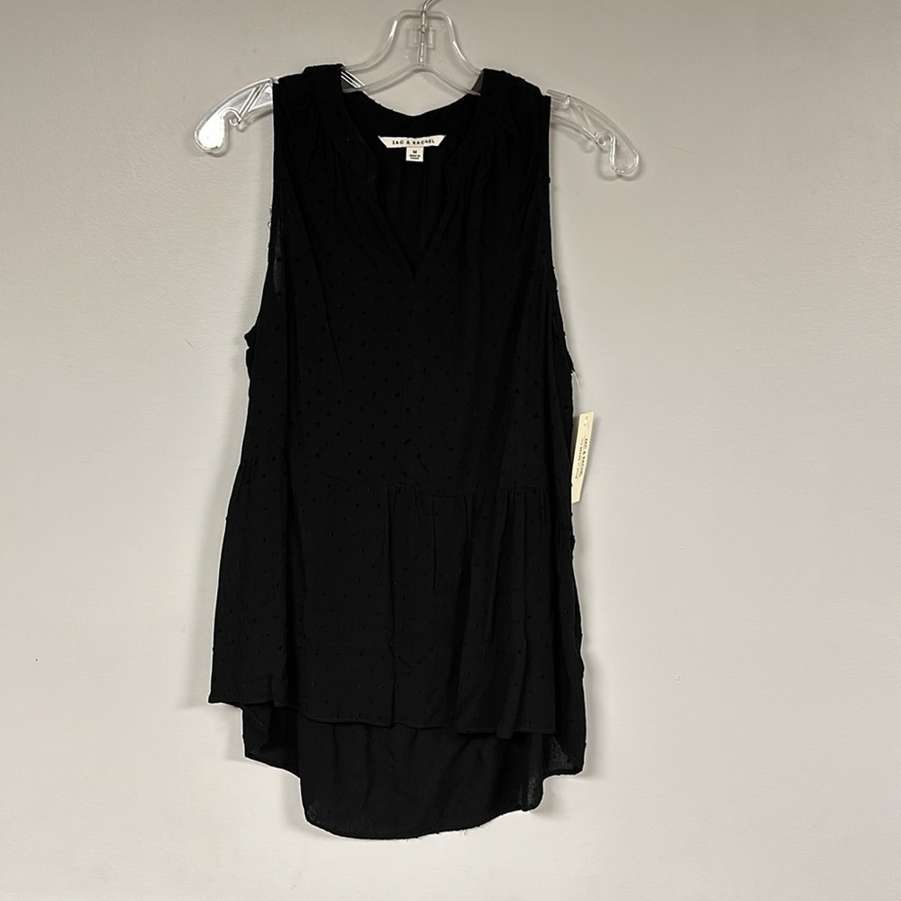 Zac & Rachel Black V neck sleeveless blouse size M black on black polka dots NWT